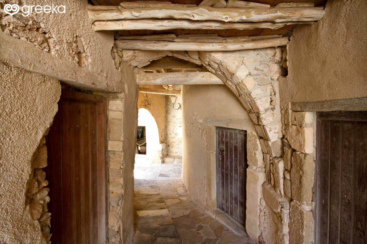 🏰 낙소스 카스트로(에네티코 카스트로 낙수)