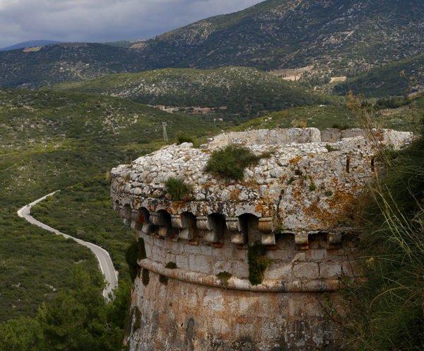 🏰 성 조지 성(카스트로 아기우 예오르이우)