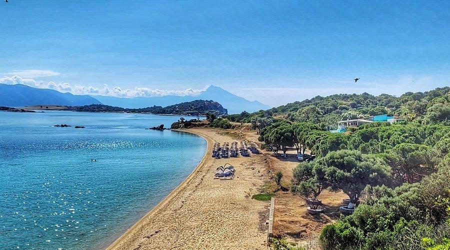 🏖️ 메갈리 아모스 해변 (파랄리아 메갈리 아모스)