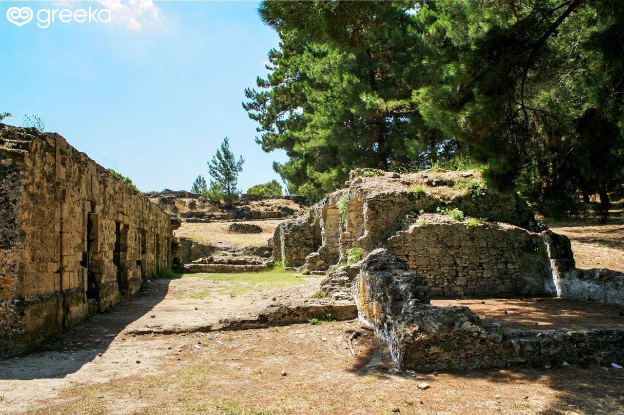 보할리, 그리스