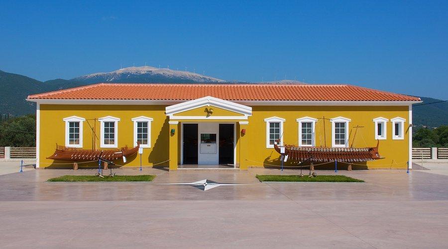 🏛️ 사미 해양 박물관(나프티코 무시오 사미스)