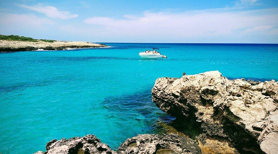 🏖️ 아포크루시 해변 (파랄리아 아포크루시)