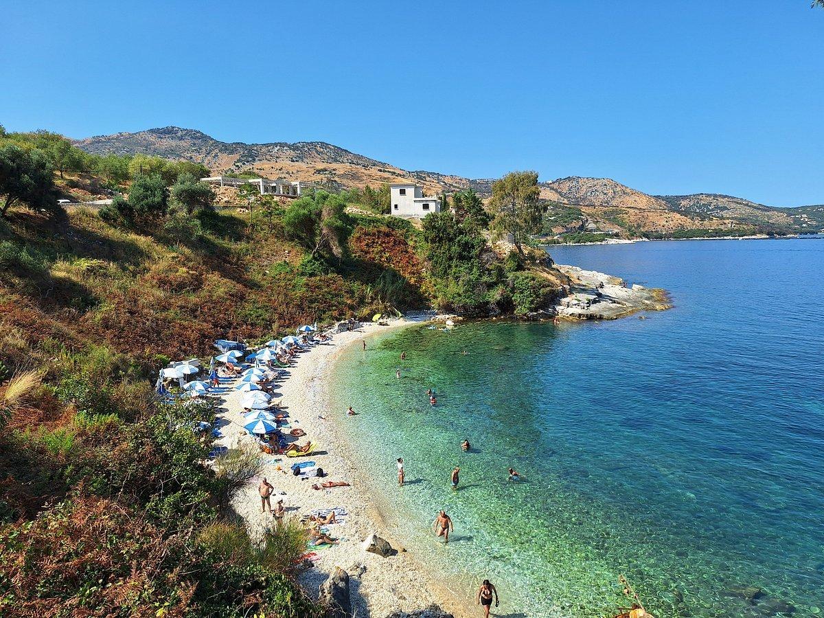 🏖️ 피세스 해변 (파랄리아 포이세스)