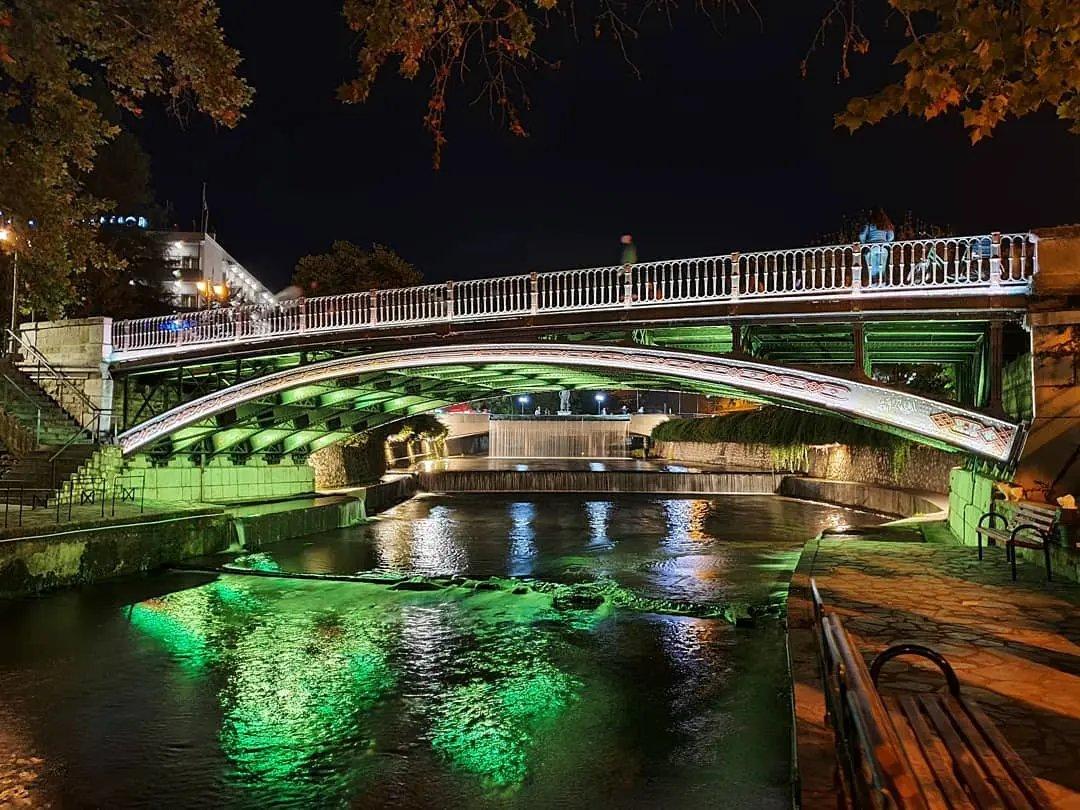 🌉 트리칼라 중앙 다리 (켄트리키 예피라 트리칼론)