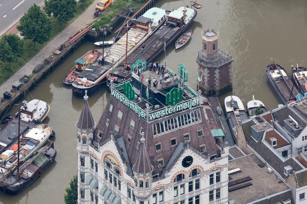 Witte Huis 옥상 전망대 (추가 요금)