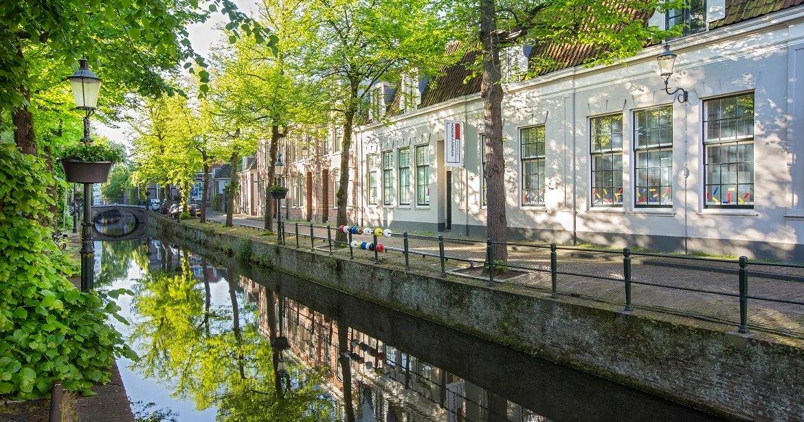 🏛️ 몬드리안의 집(몬드리안하위스)