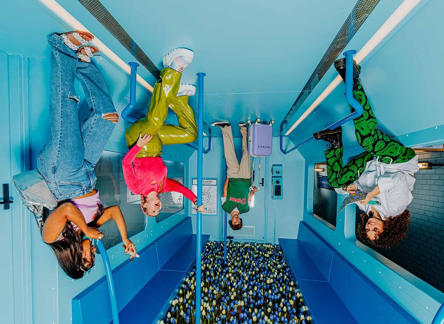 감각 체험실 (Taste Experience Booth)