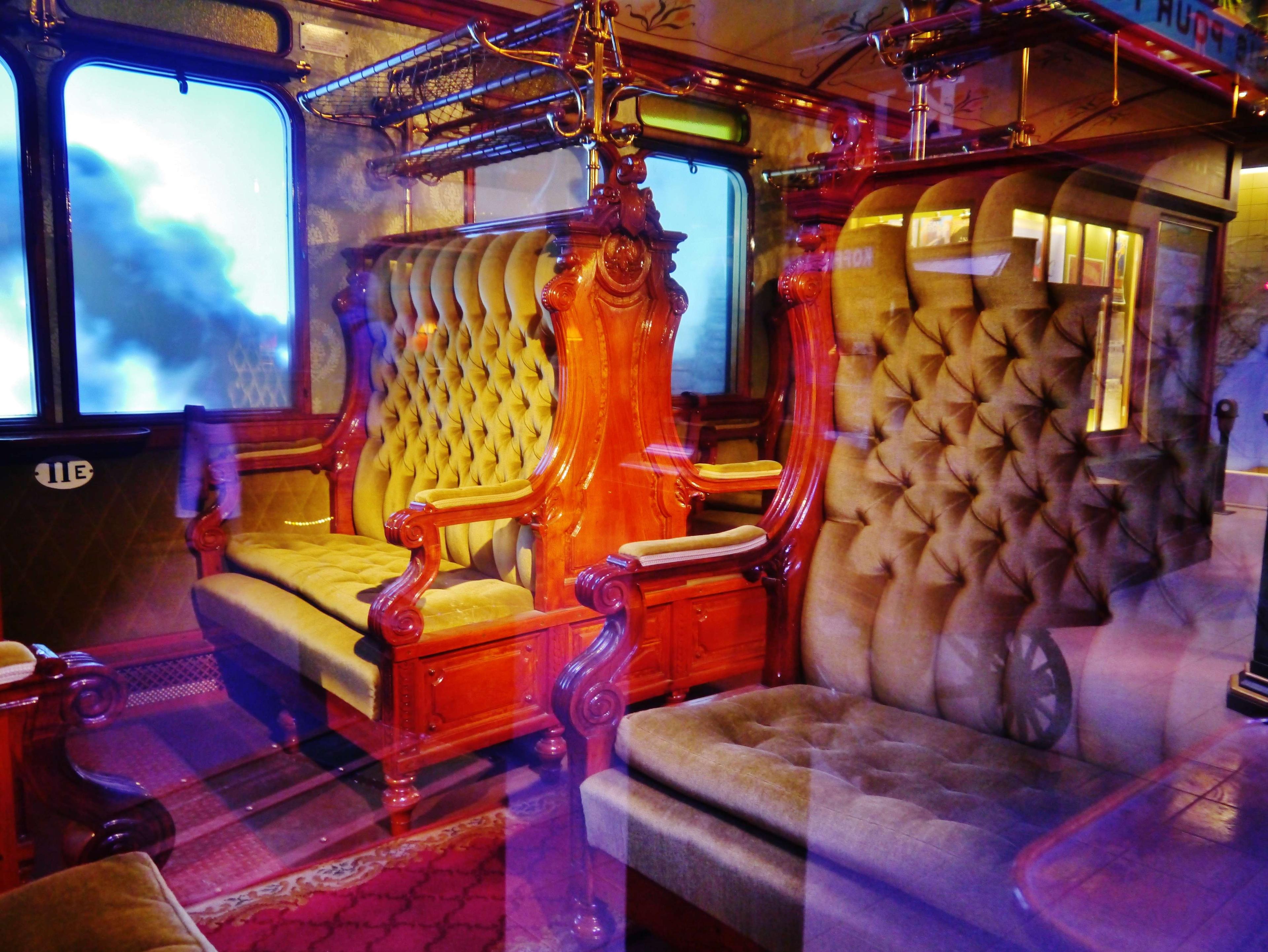 오리엔트 특급열차 객차 내부