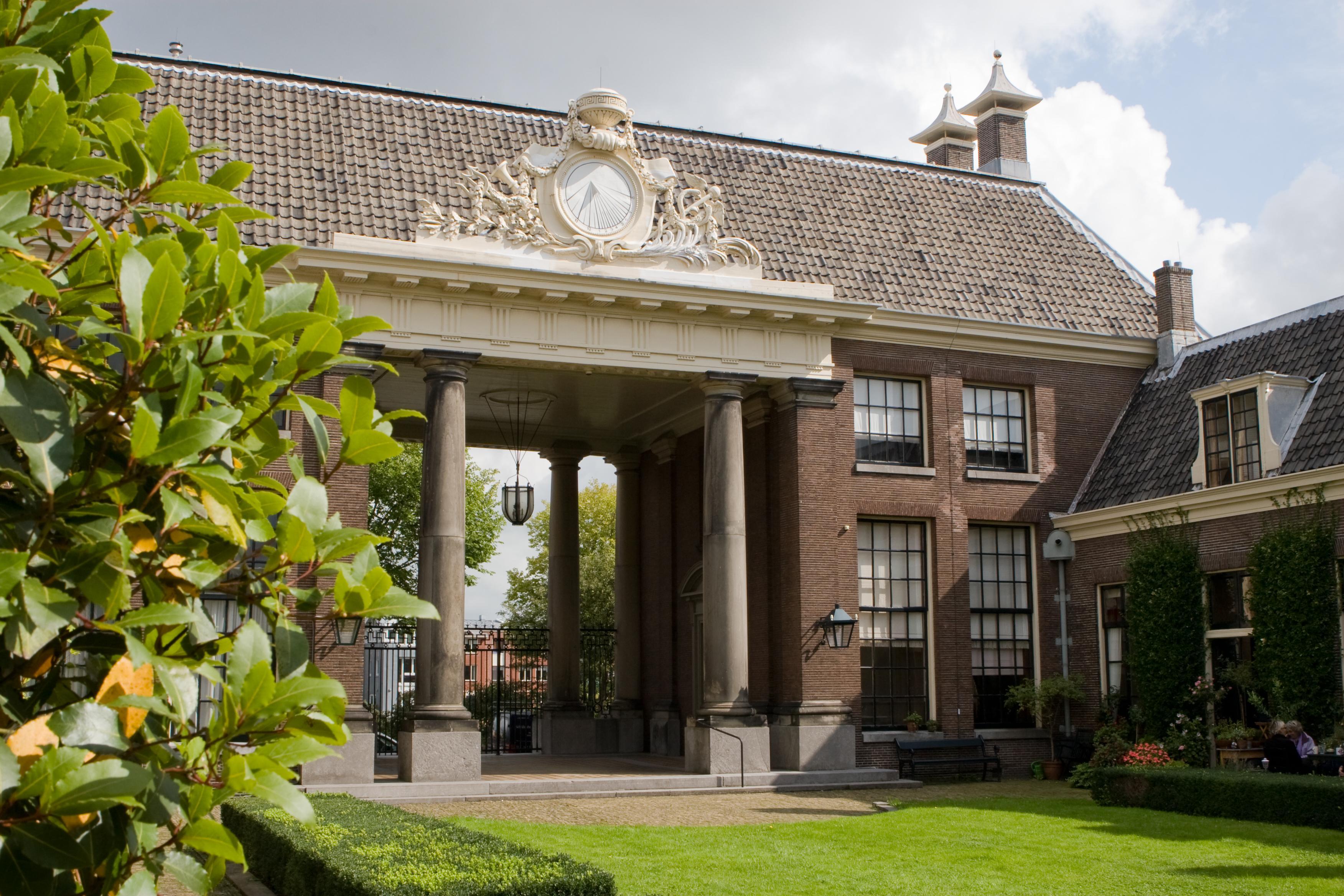 🏛️ 테일러스 안뜰(테일러스 호프여)