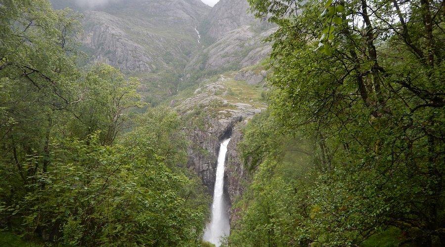 🏞️ 모나 폭포(모나포센)