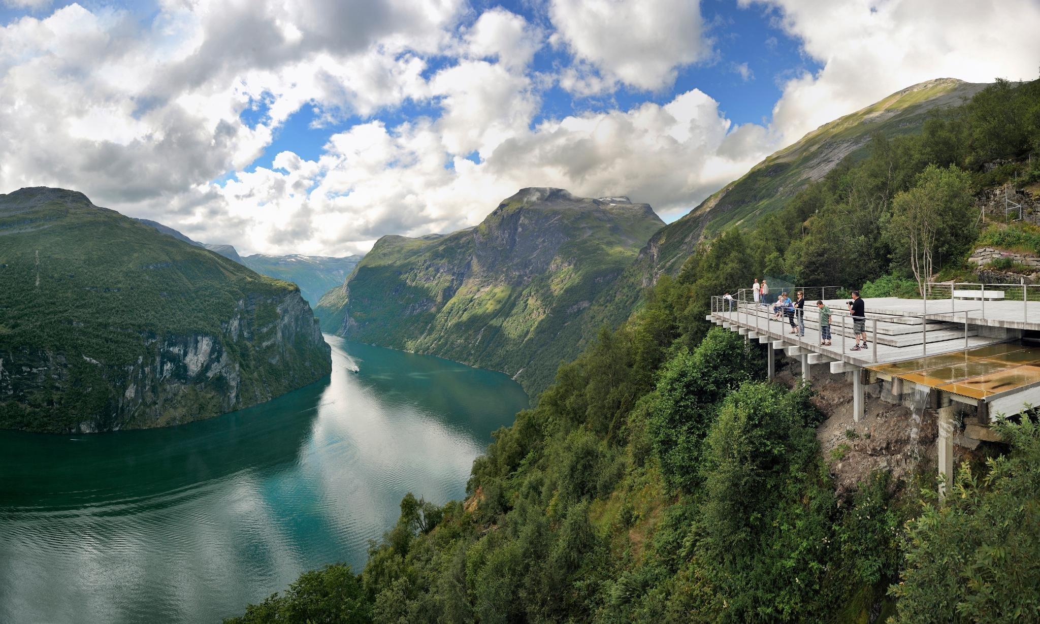 🦅 독수리 길 전망대(외르네스빙엔)