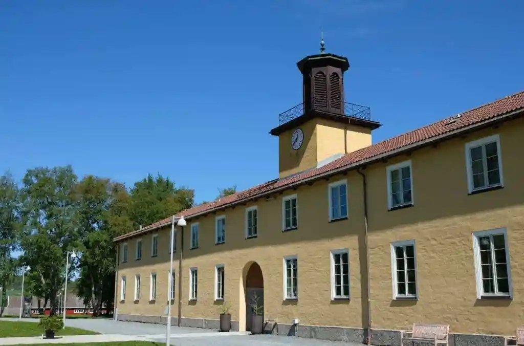 🏛️ 팔스타드 센터 (팔스타드센터레)