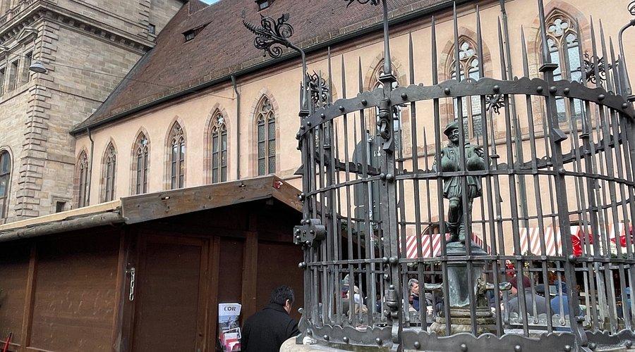 ⛲ 거위 아저씨 분수(겐제멘헨브루넨)