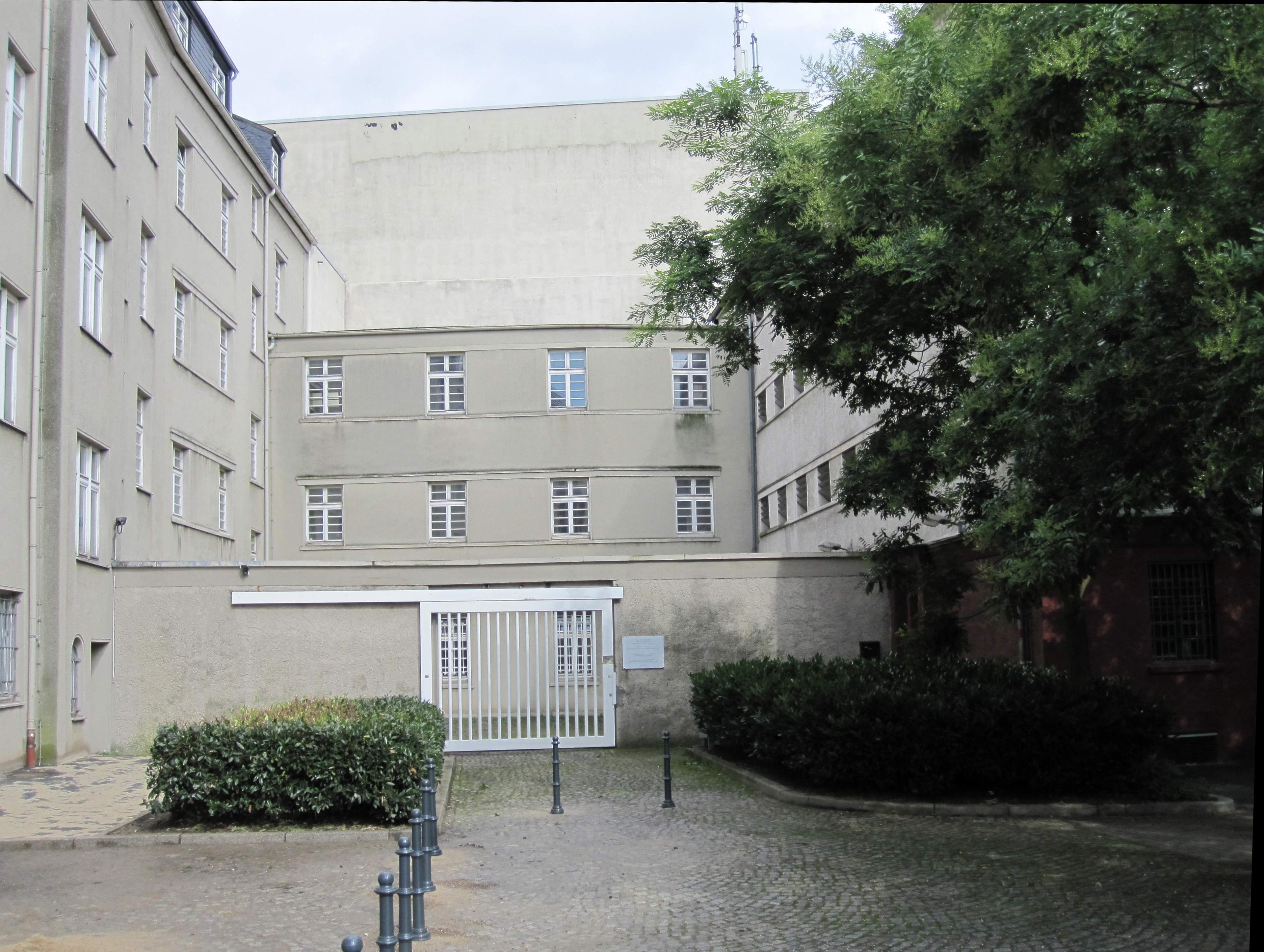 기념관 건물 외관