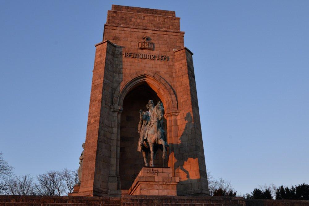 🏛️ 황제 빌헬름 기념물(카이저-빌헬름-덴크말)