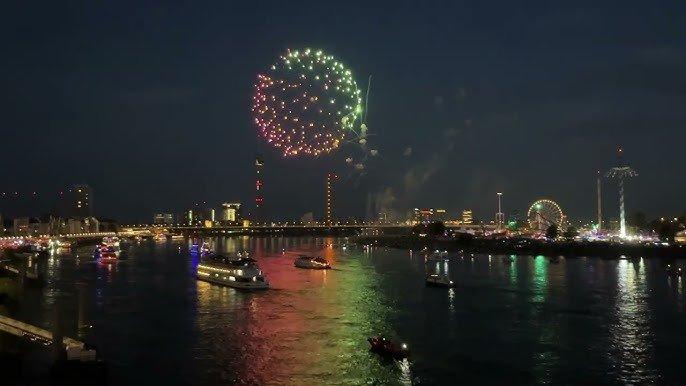 라인 유원지 축제 불꽃놀이