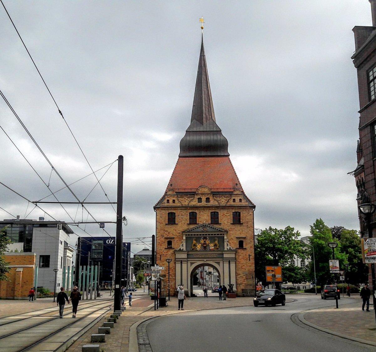 슈타인토어(Steintor)와 성벽