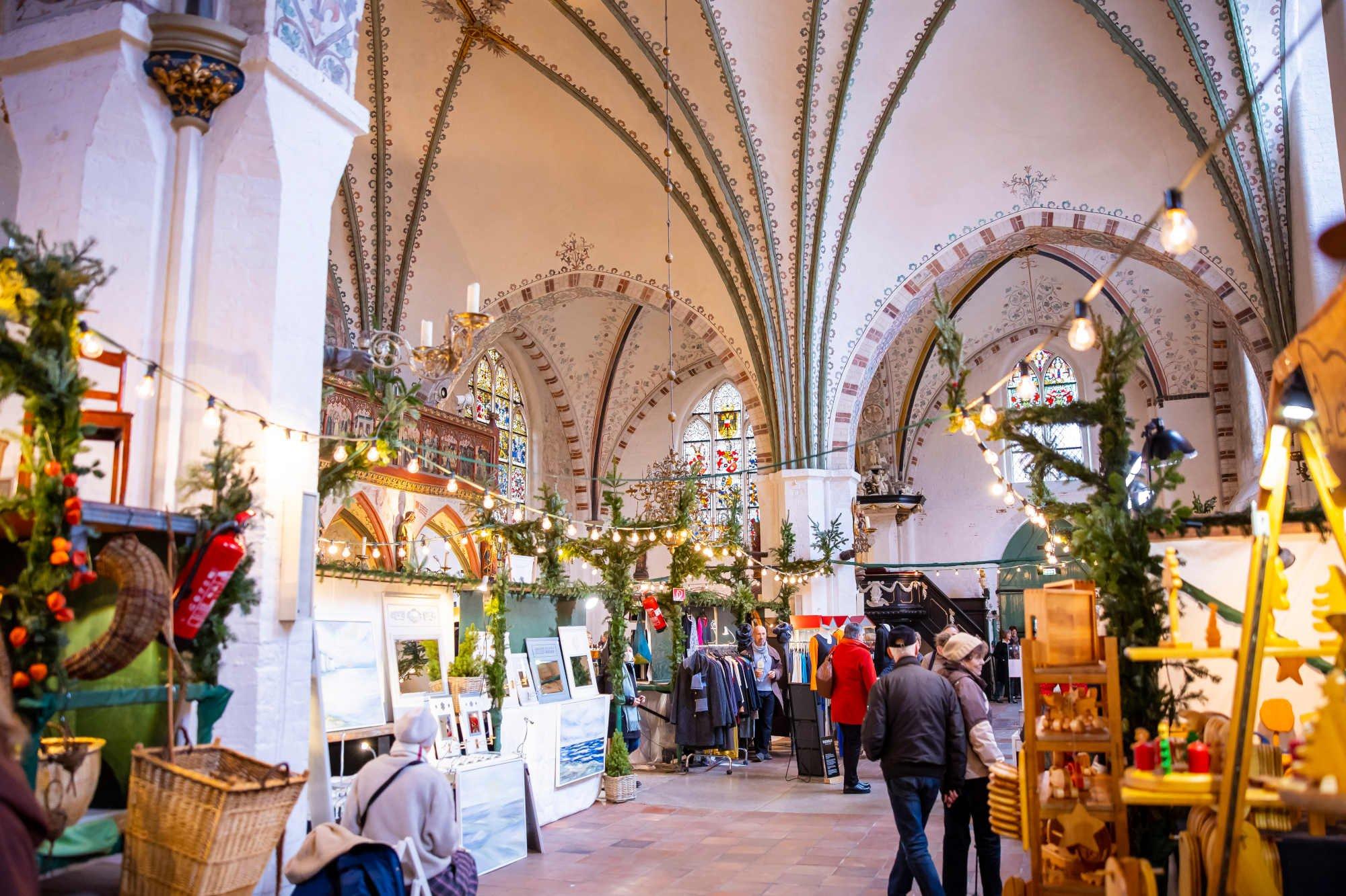 성령 병원 크리스마스 마켓 전경