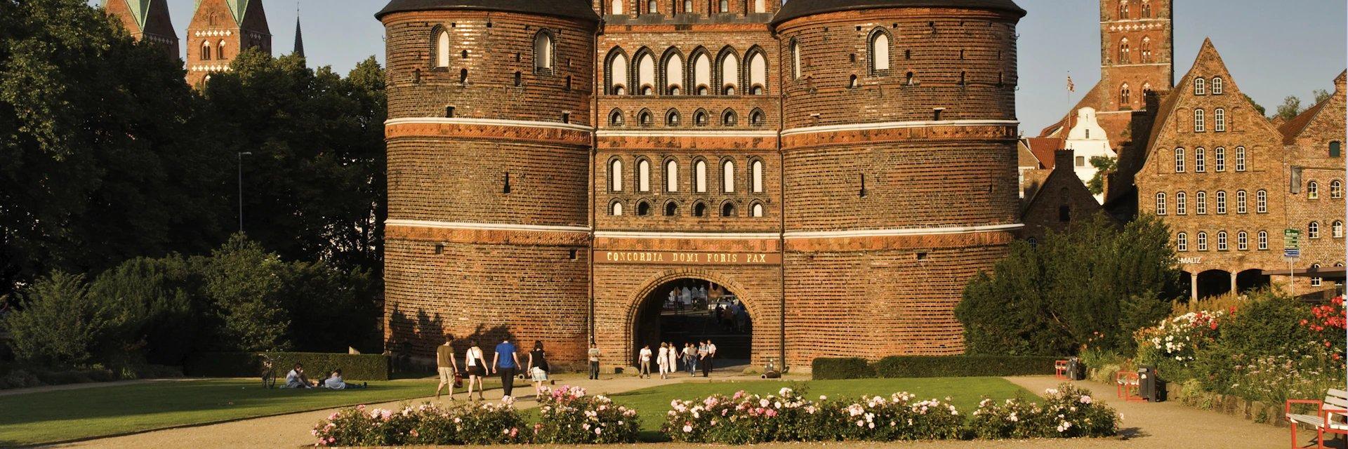 촐너하우스의 네오르네상스 목조 발코니(Erker) 근접 촬영