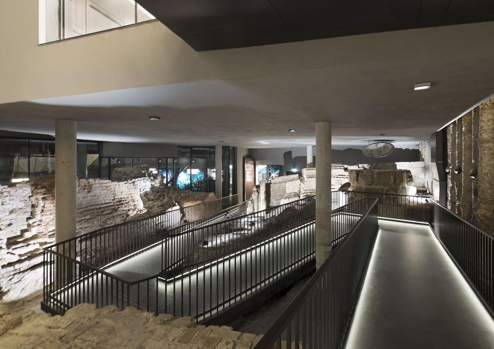 고고학 발굴 현장