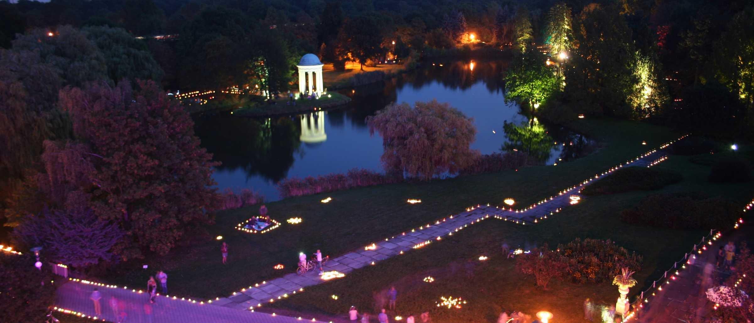 아그라 공원의 빛의 축제