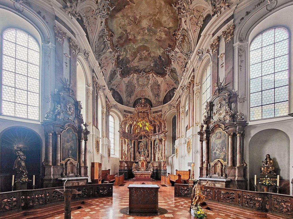 로코코 양식 설교단과 제단