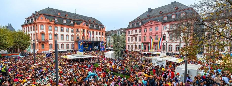 마인츠 카니발 퍼레이드 장면