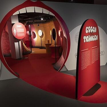 먹고 마시는 것 특별 전시 포스터