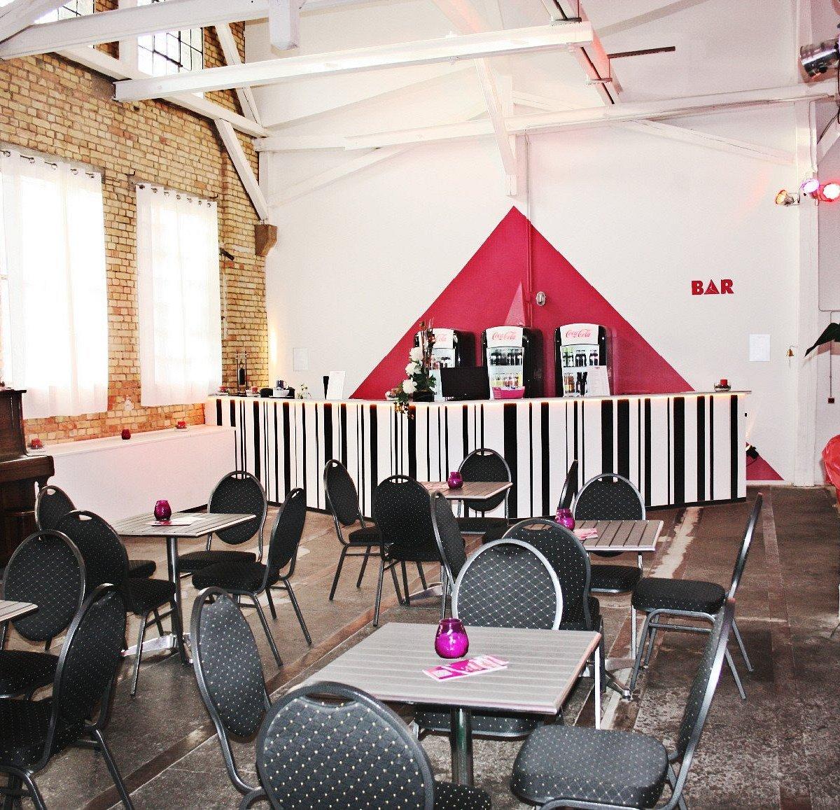 🎭 라인 네카르 극장 (라인 네카르 테아터)