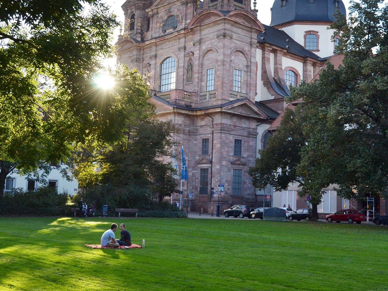 🌳 쉴러 광장(실러플라츠)