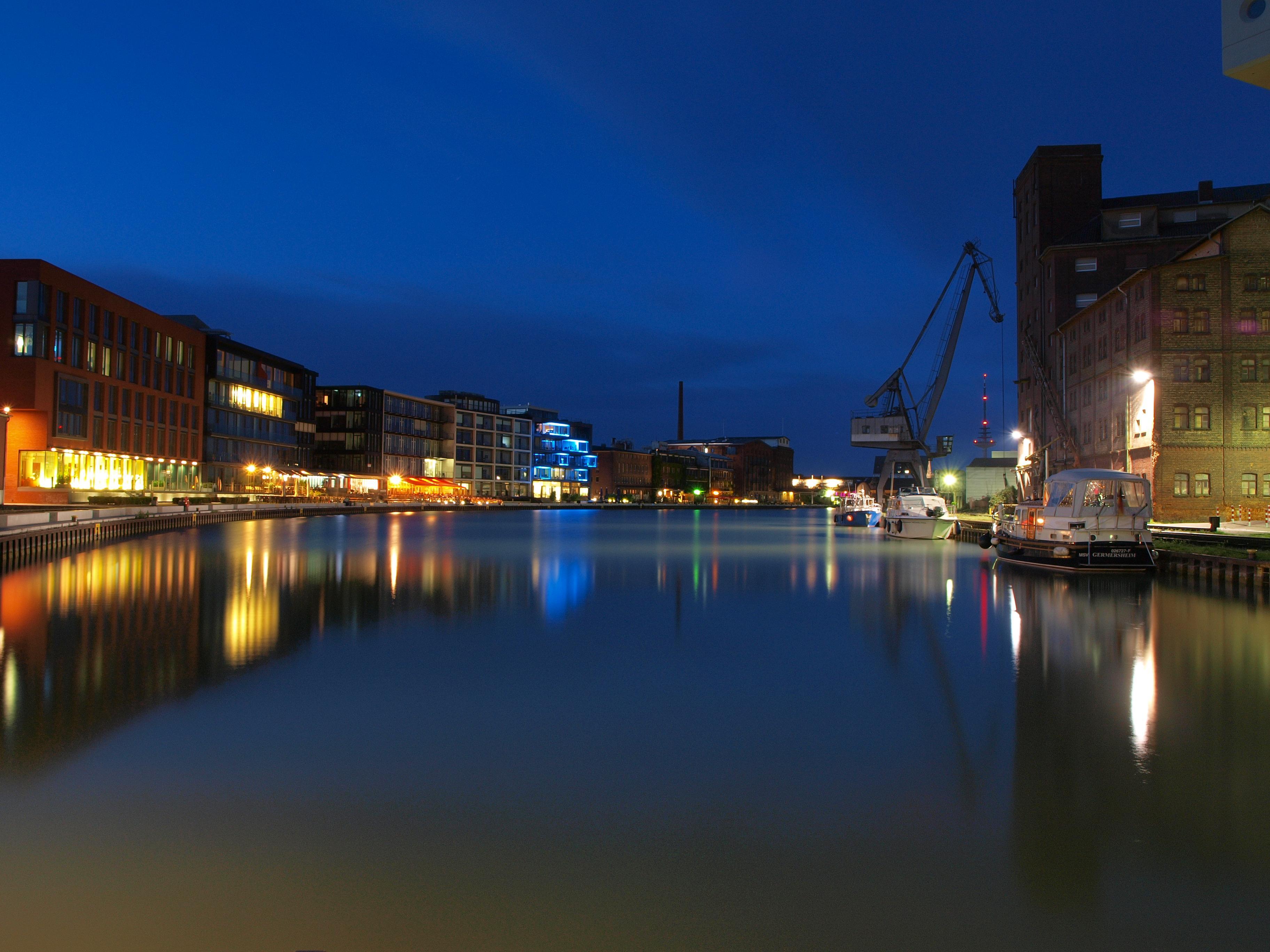 크레아티브카이 야경