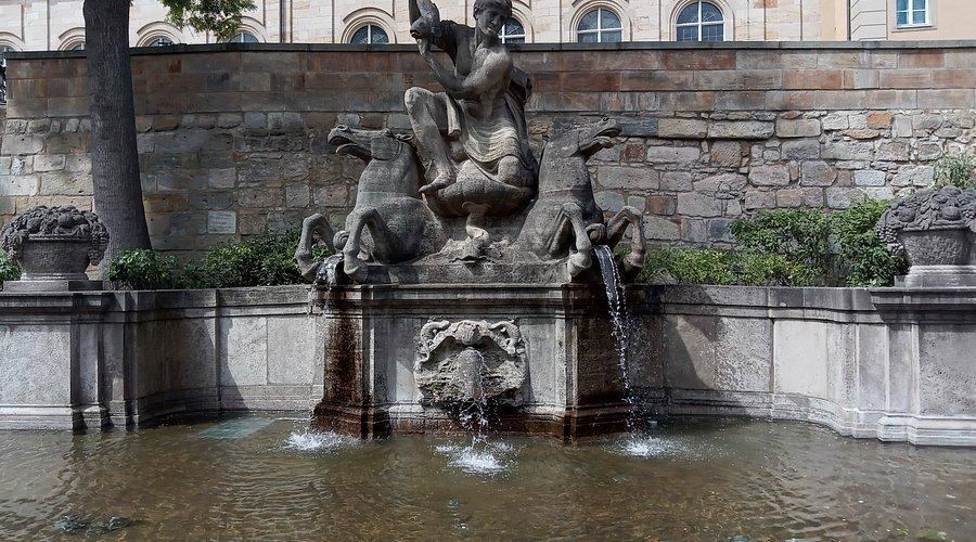 ⛲ 비텔스바흐 분수(비텔스바허 브루넨)