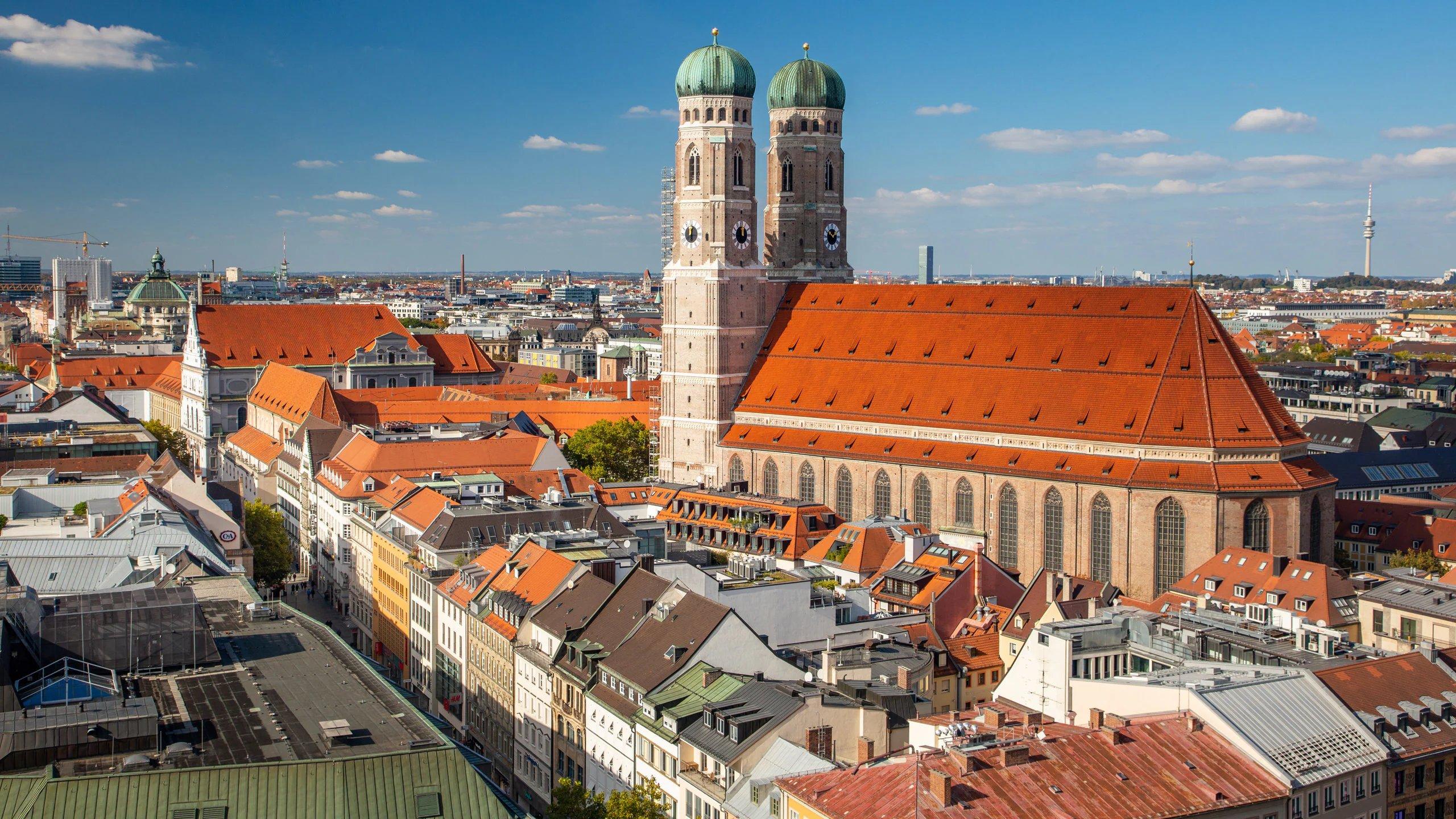 ⛪ 성모 교회 (프라우엔키르헤)