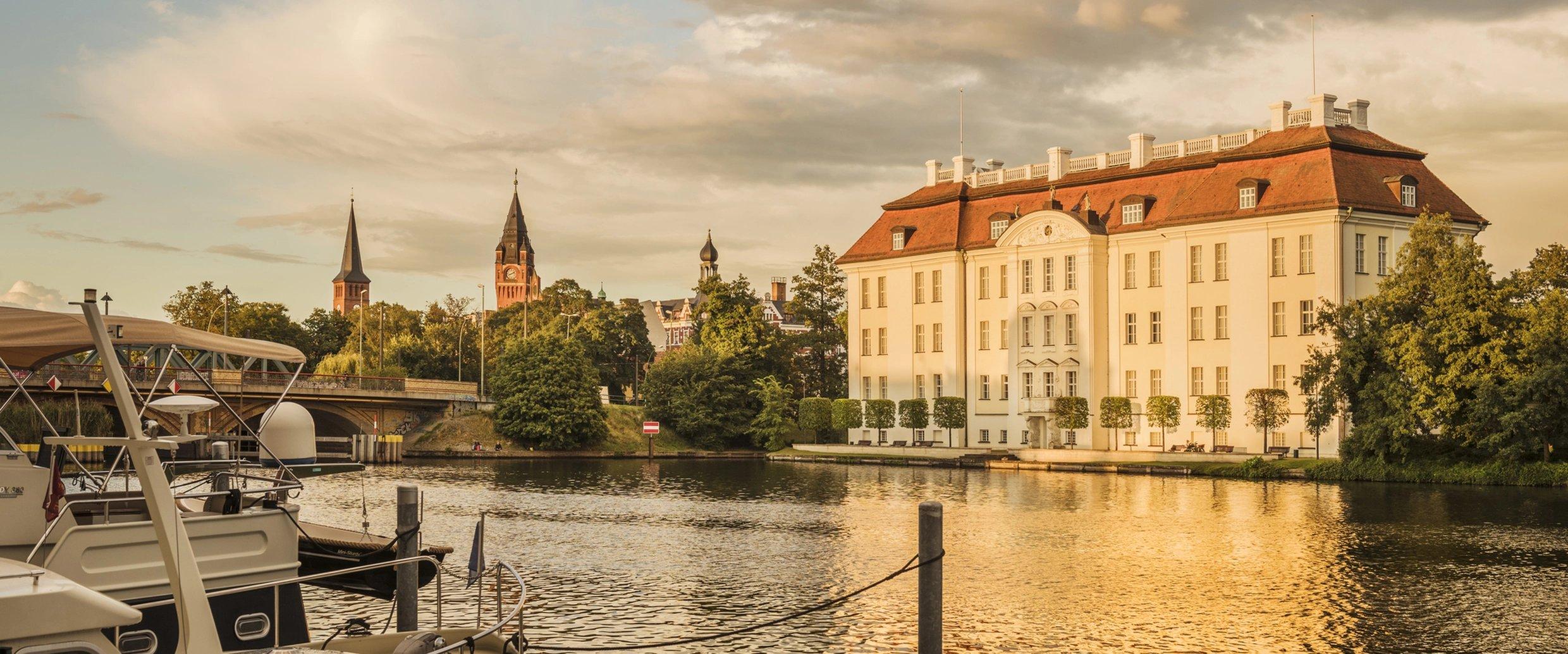 🏰 쾨페니크 궁전(슐로스 쾨페니크)