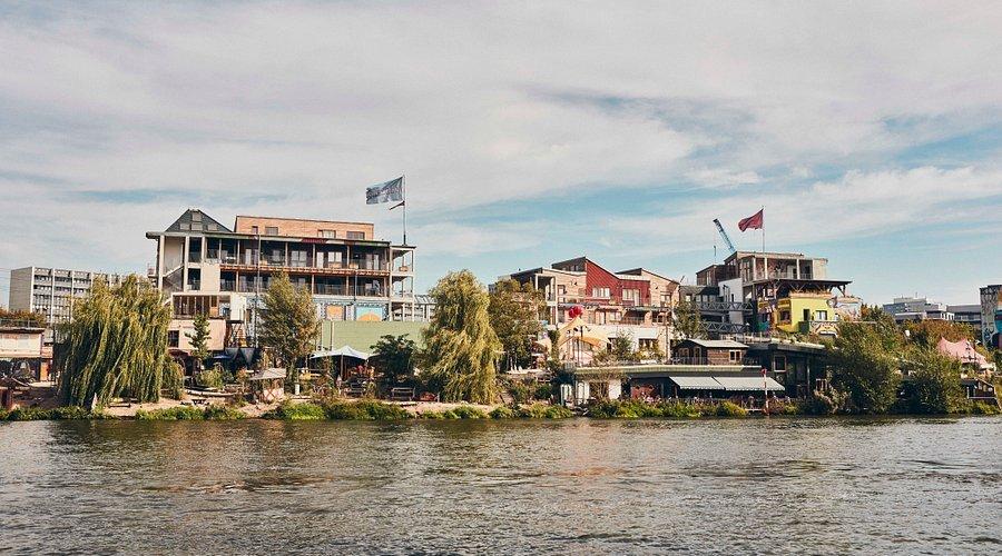 🎶 홀츠마르크트 25 (Holzmarkt 25)