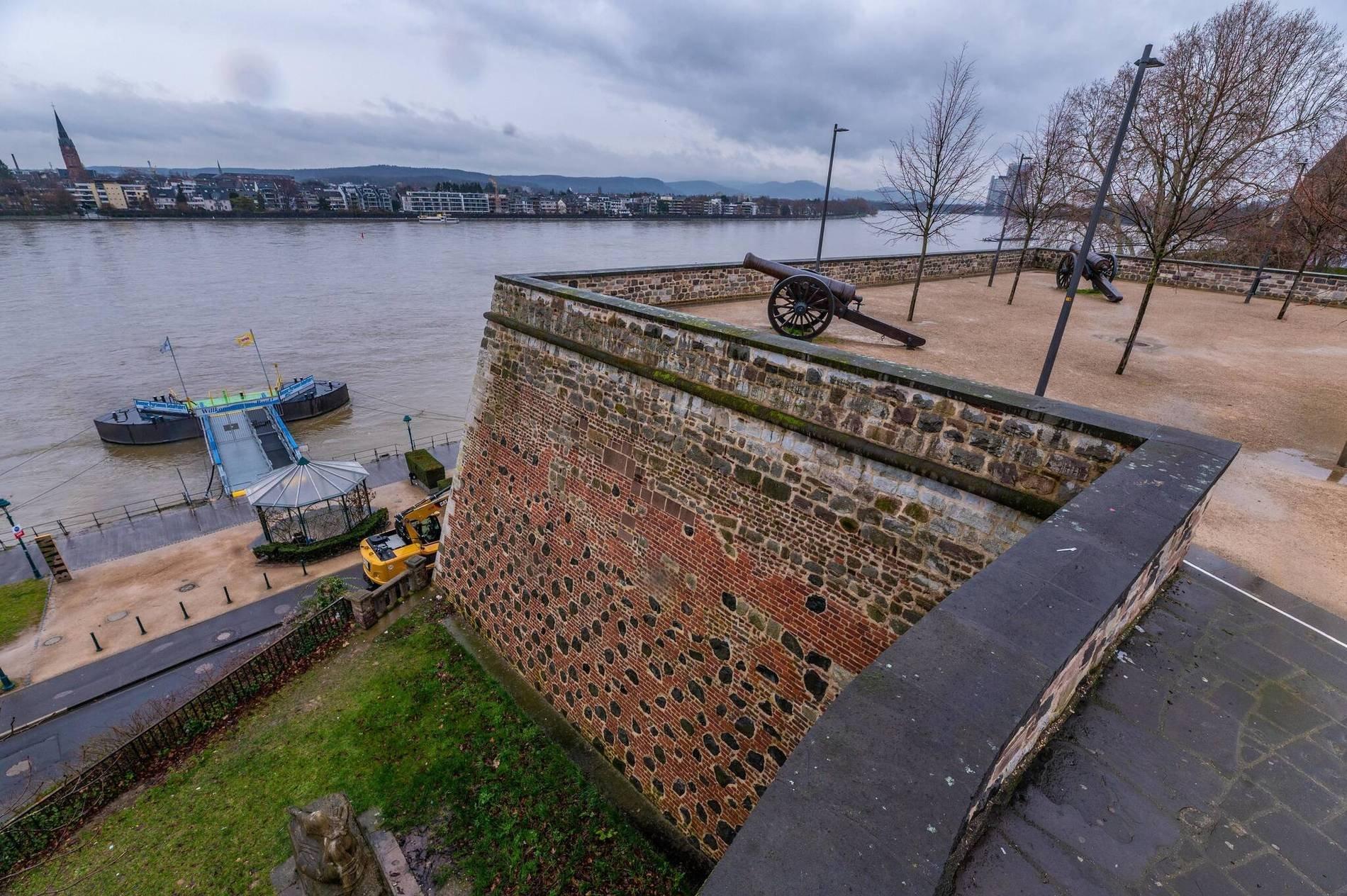 알터 졸(Alter Zoll)에서 바라보는 라인강 전경