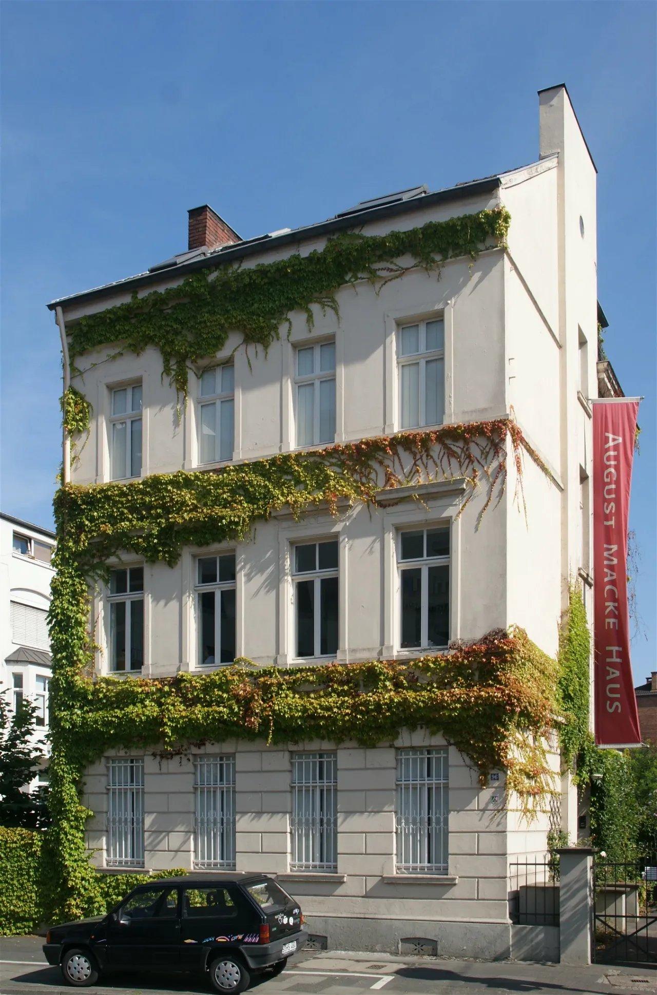 🎨 아우구스트 마케 하우스