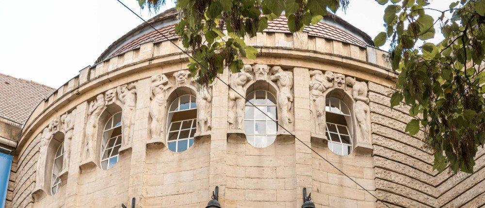 🎭 옛 공연장 (알테스 샤우슈필하우스)