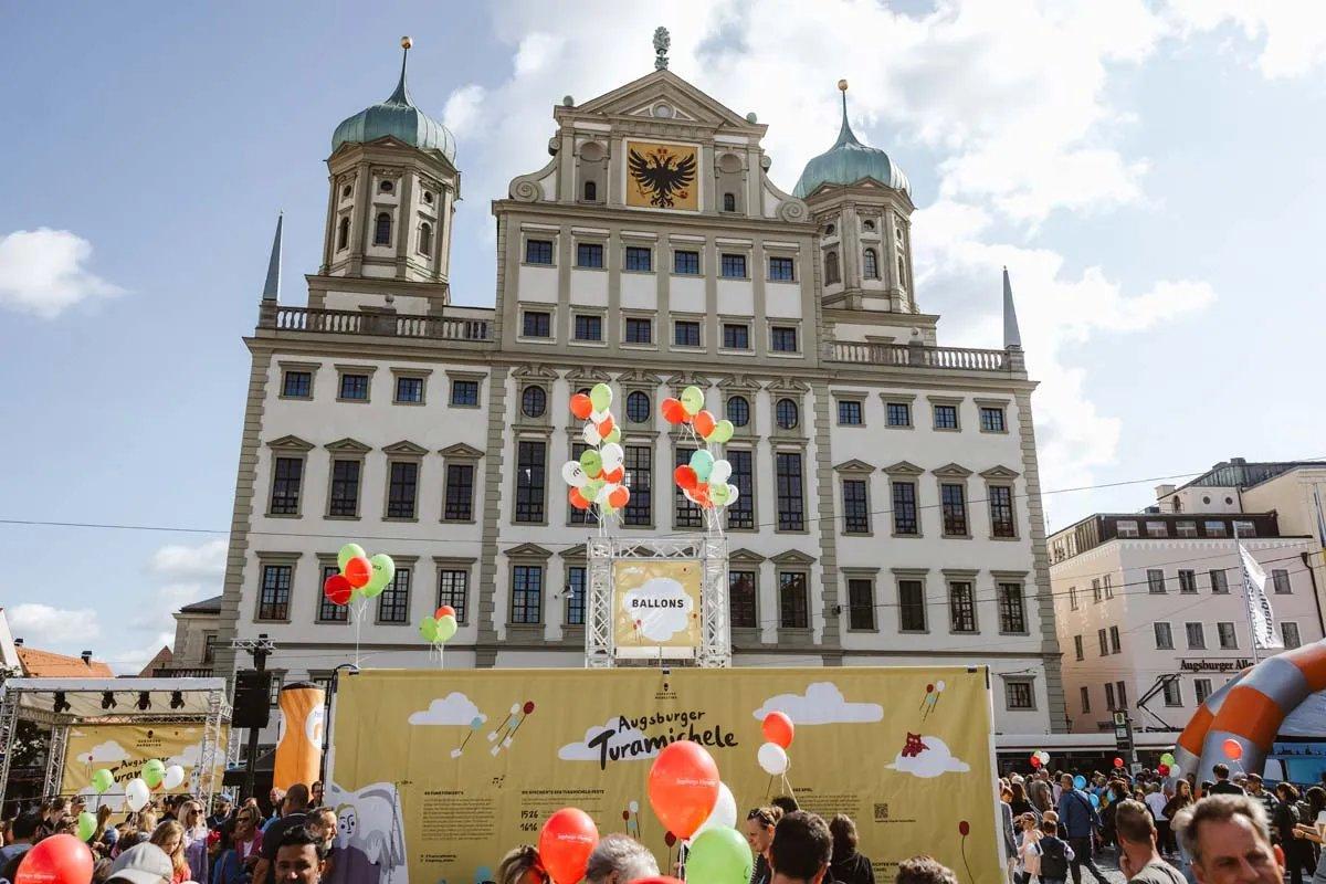 투라미켈레 인형극 모습