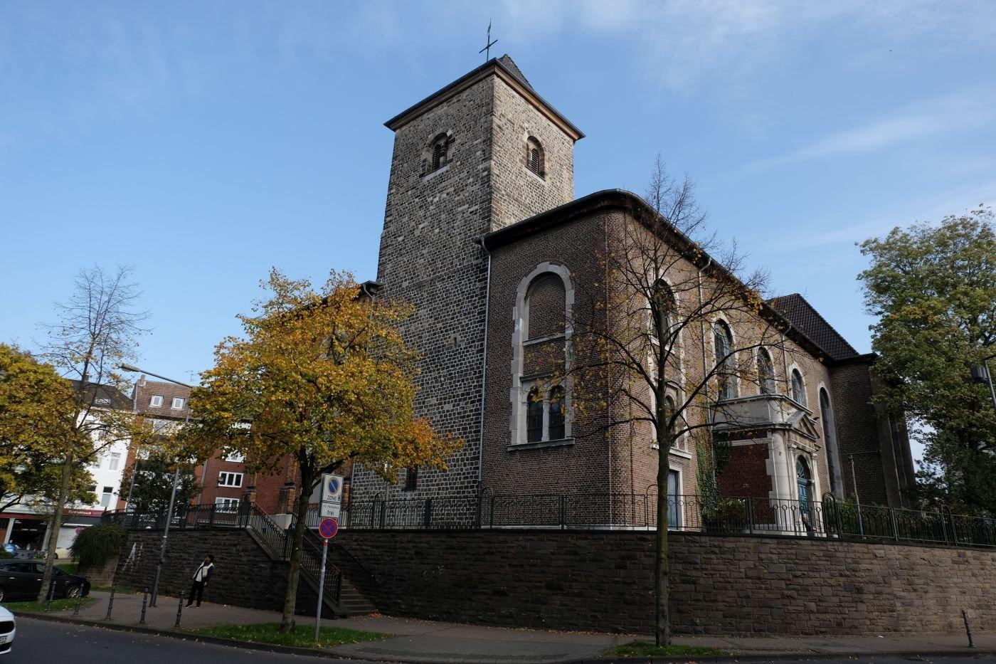 ⛪ 성 베드로 시립 교회(슈타트키르헤 장크트 페터)