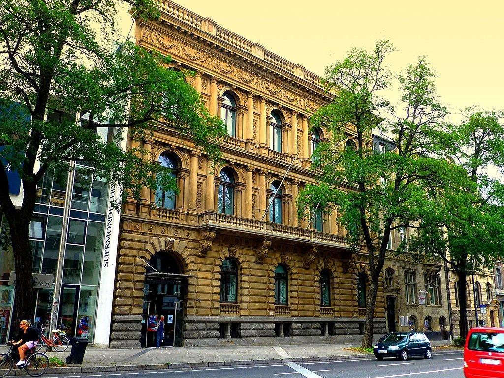 🖼️ 주어몬트-루트비히 박물관(주어몬트-루트비히-무제움)