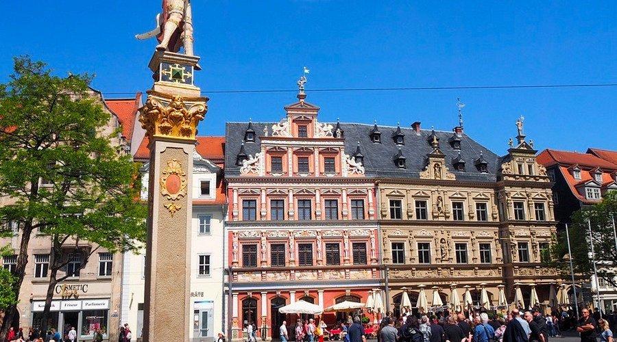 🏛️ 넓은 화덕의 집(춤 브라이텐 헤르트)