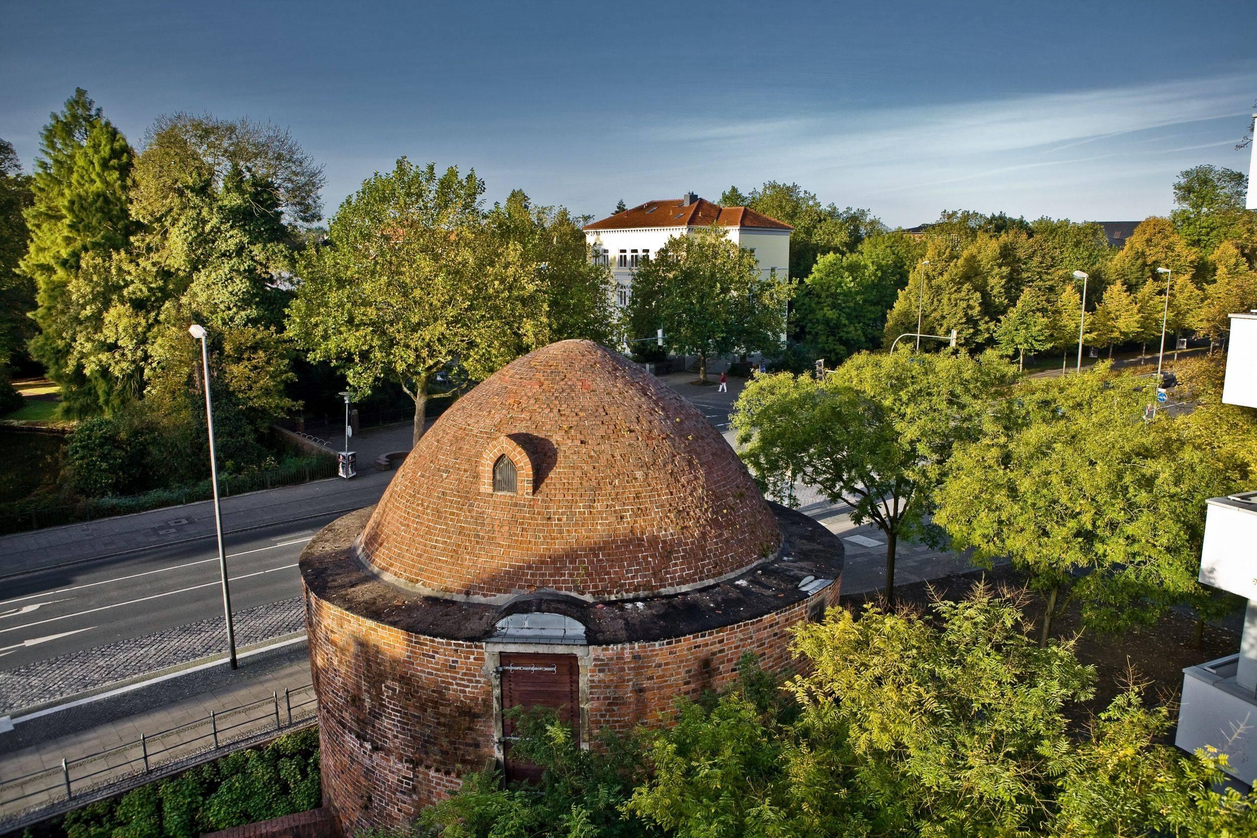 🏰 슐로스발 화약탑(풀버투름 암 슐로스발)