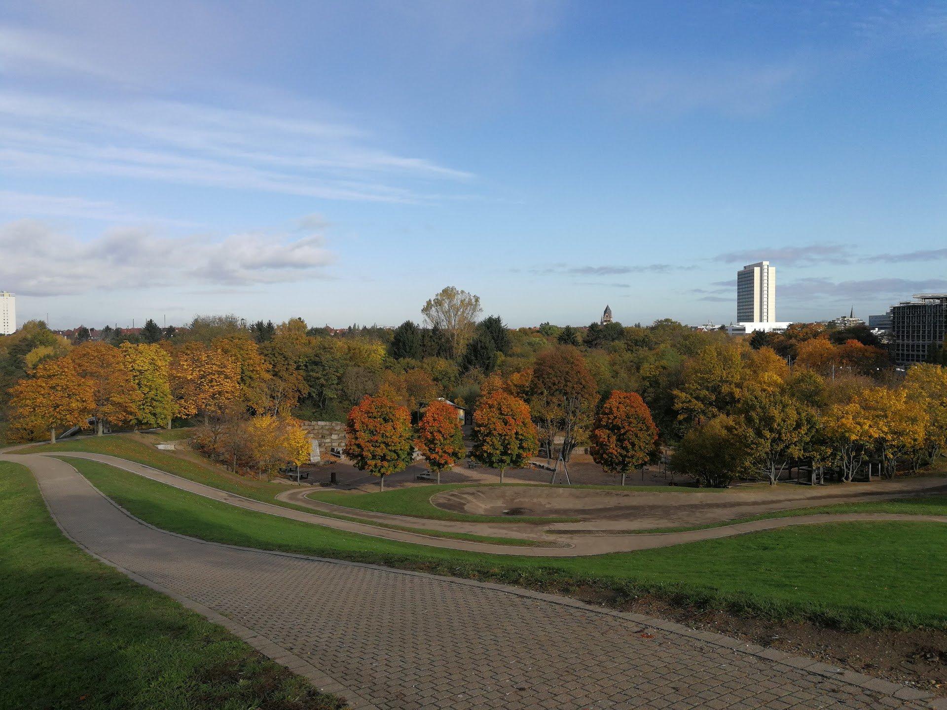 🏞️ 귄터-클로츠 공원(귄터-클로츠-안라게)