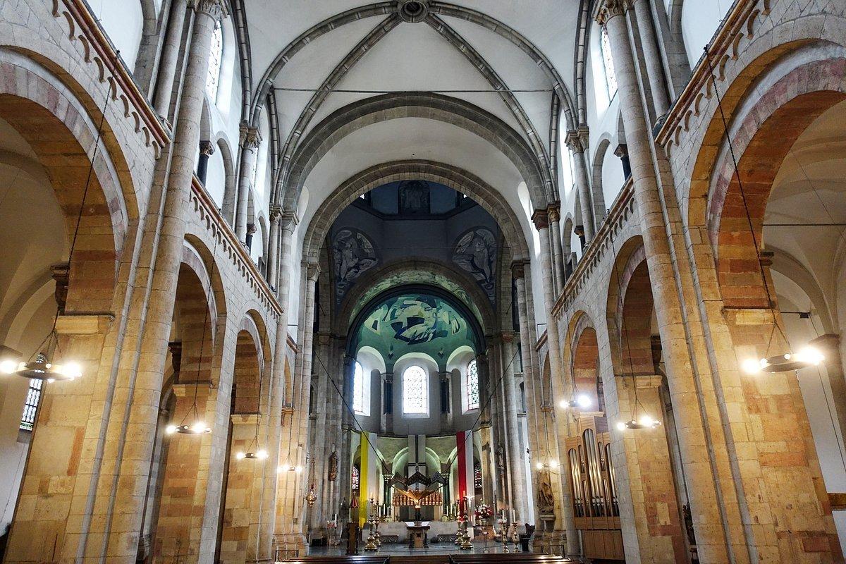 ⛪ 성 사도 대성당 (바실리카 장트 아포스텔른)