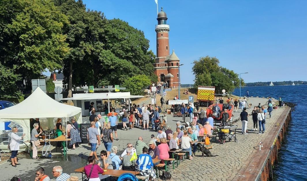 타크 암 카이 축제 현장