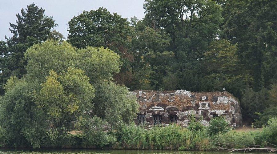 🏛️ 조개 동굴 (무셸그로테)