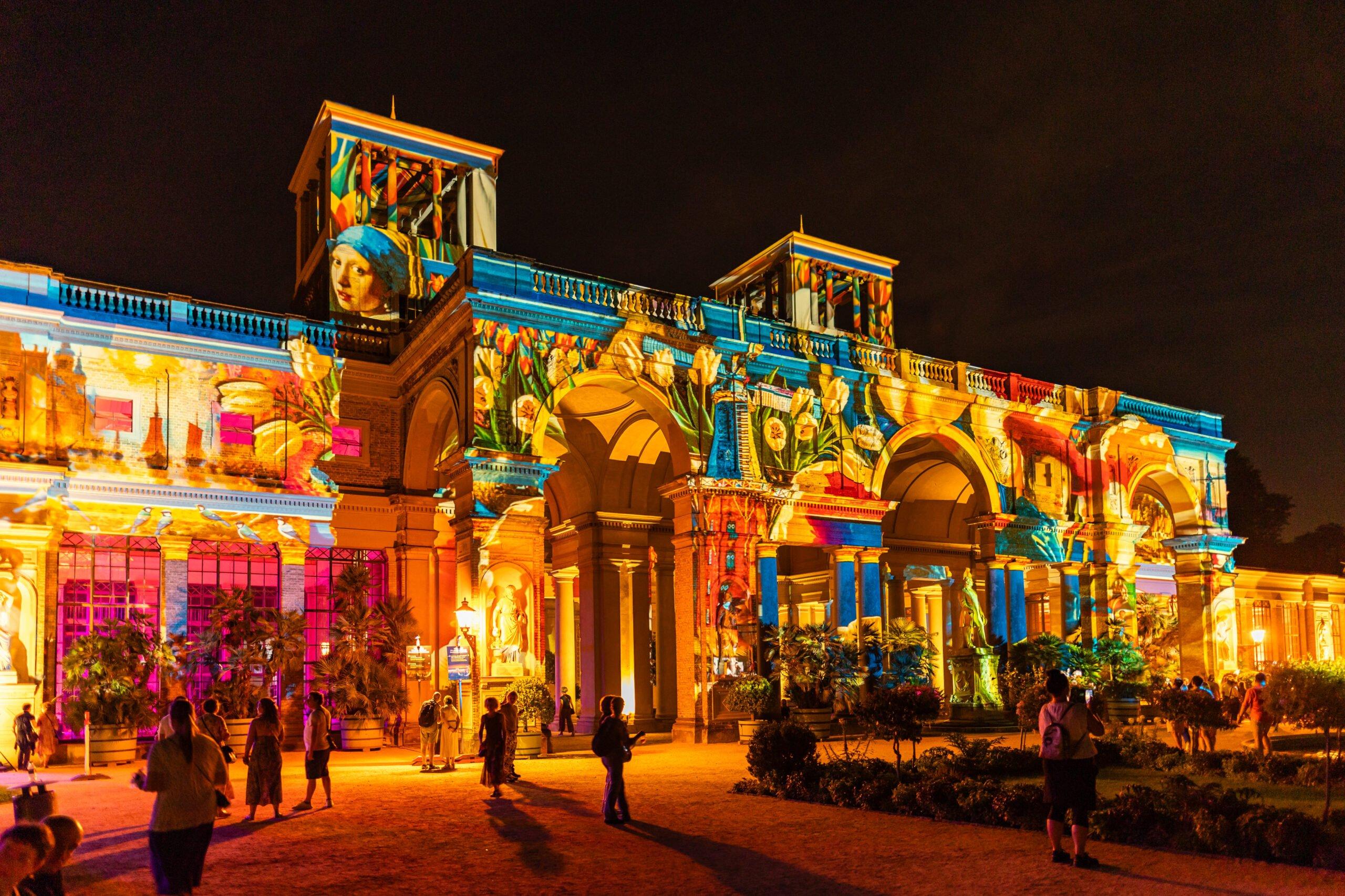 포츠담 궁전의 밤 축제 풍경