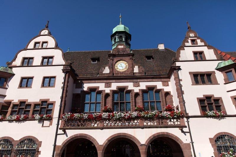 🏛️ 신 시청사(노이에스 라트하우스)