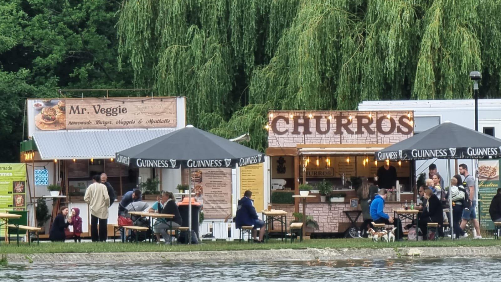 길거리 음식 축제 모습